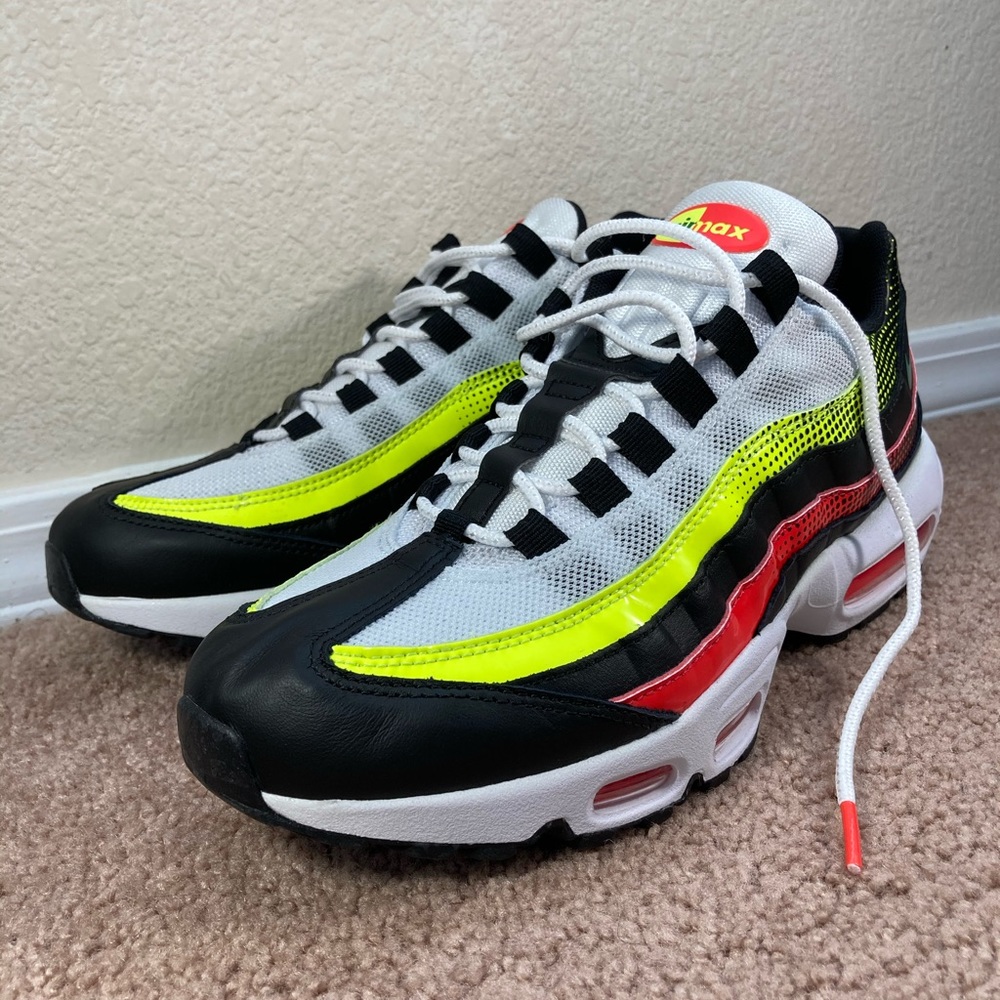 Nike Air Max 95 SE Mens Running Shoes AJ2018-004